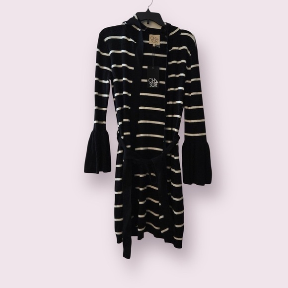 CHASER HOODED STRIPED BELTED CARDIGAN SWEATER BLACK & WHITE NEW WITH TAGS M - Picture 3 of 4